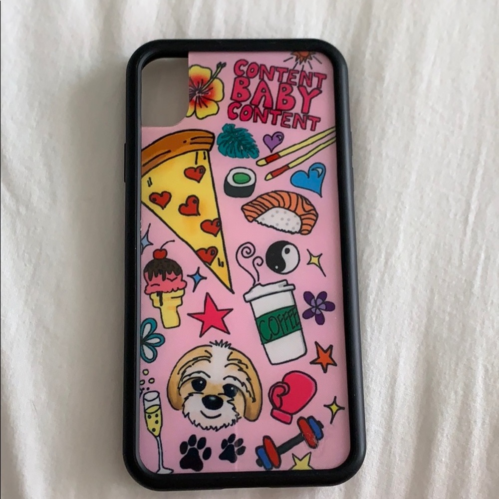 Remi Cruz wildflower case